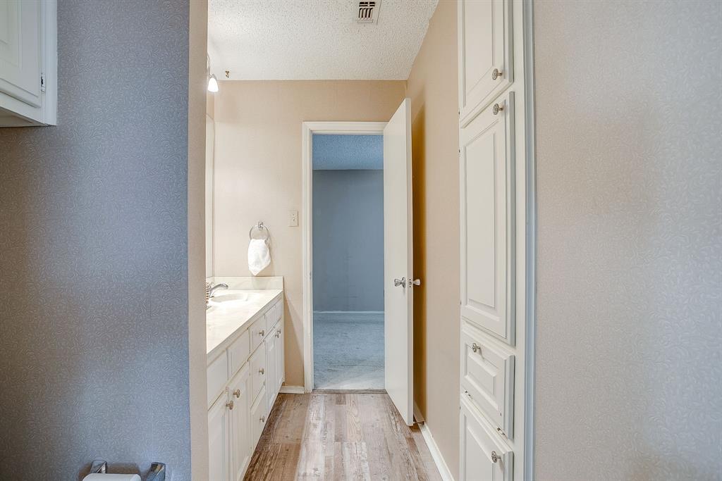 Pecan Acres Condo - Residential