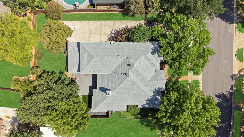 7609 Oak Knoll Drive