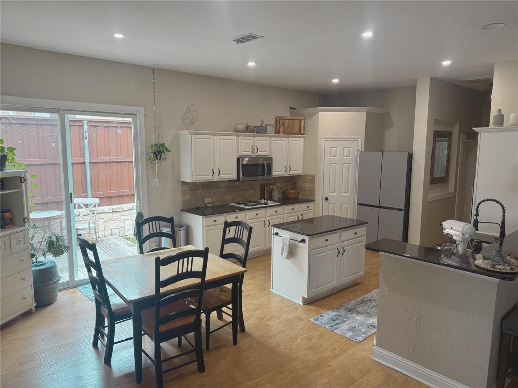 11721 Waterford Lane