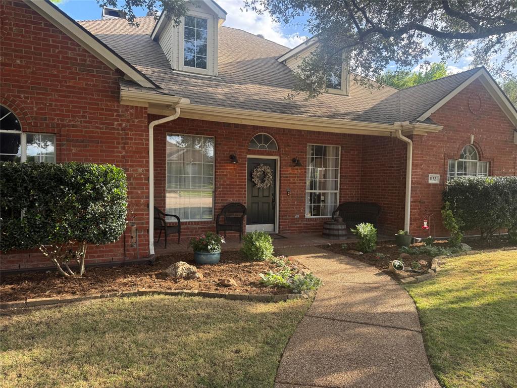 11721 Waterford Lane