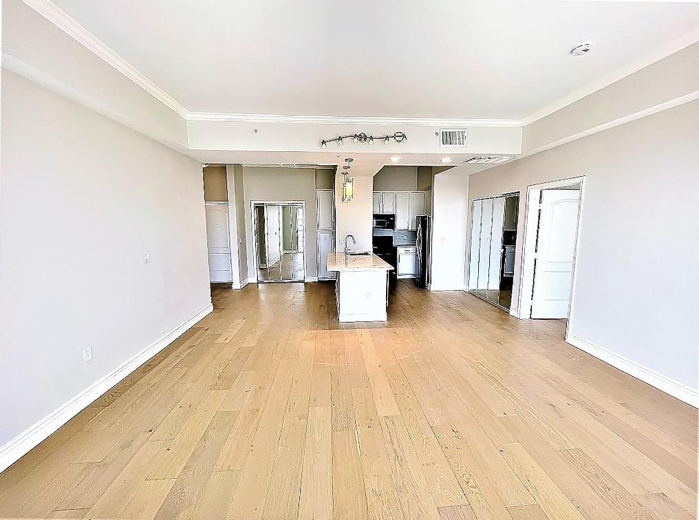 Renaissance On Turtle Creek Condo - Residential Lease