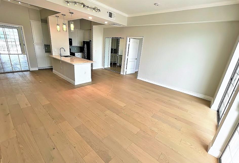 Renaissance On Turtle Creek Condo - Residential Lease