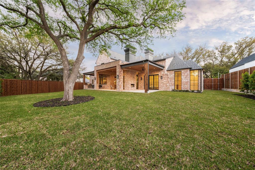 Maple Wood - Residential