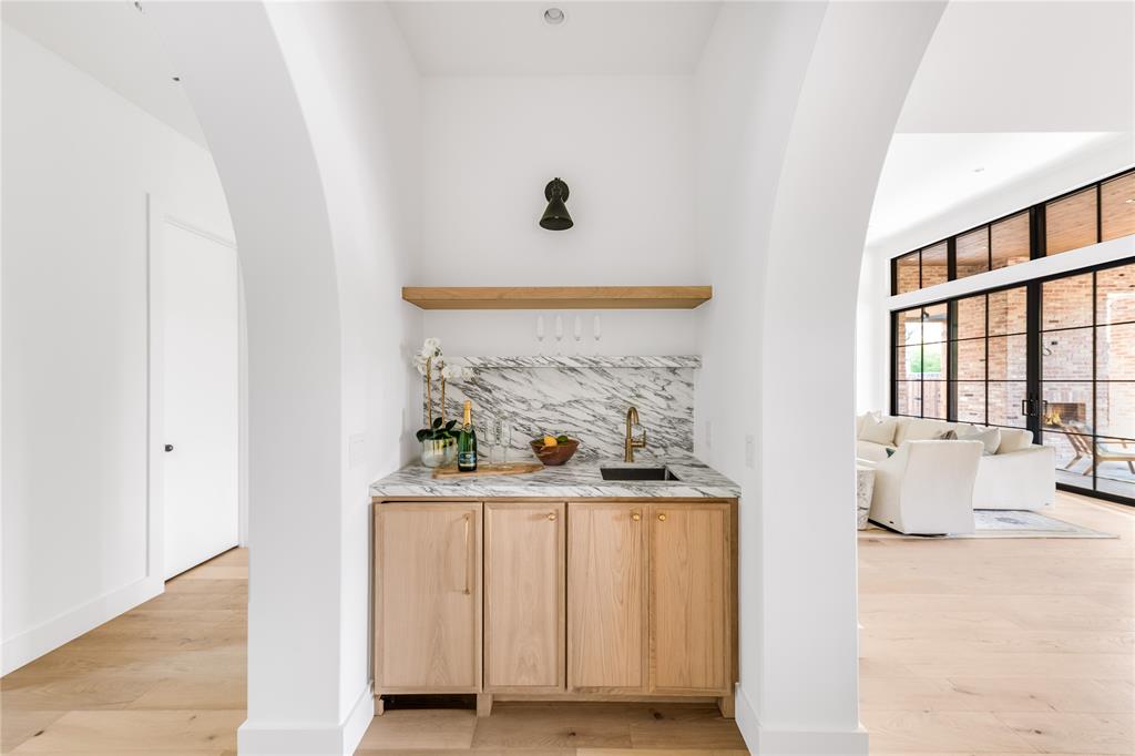 Maple Wood - Residential