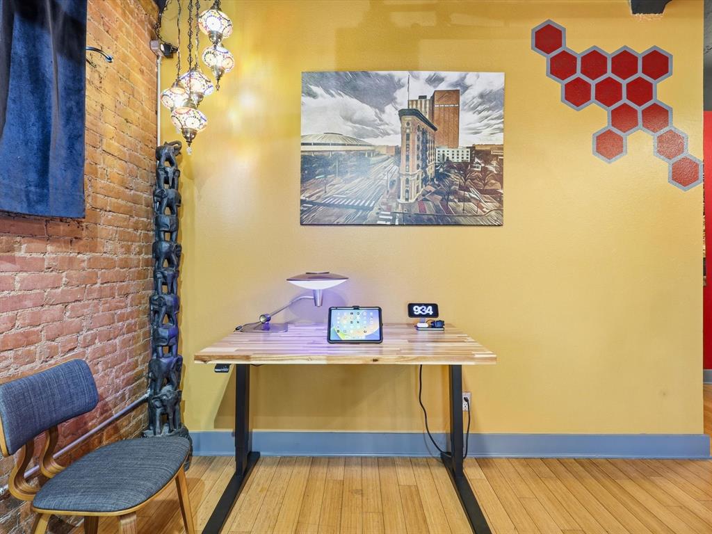 Houston Place Lofts Condo - Residential Lease