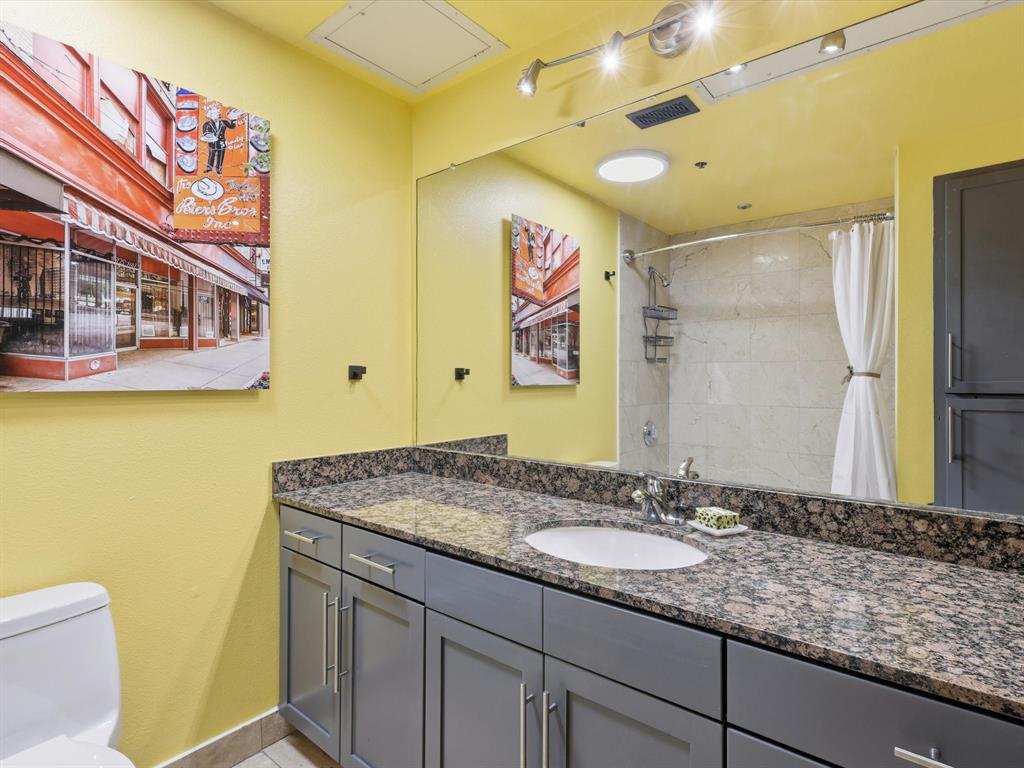 Houston Place Lofts Condo - Residential Lease