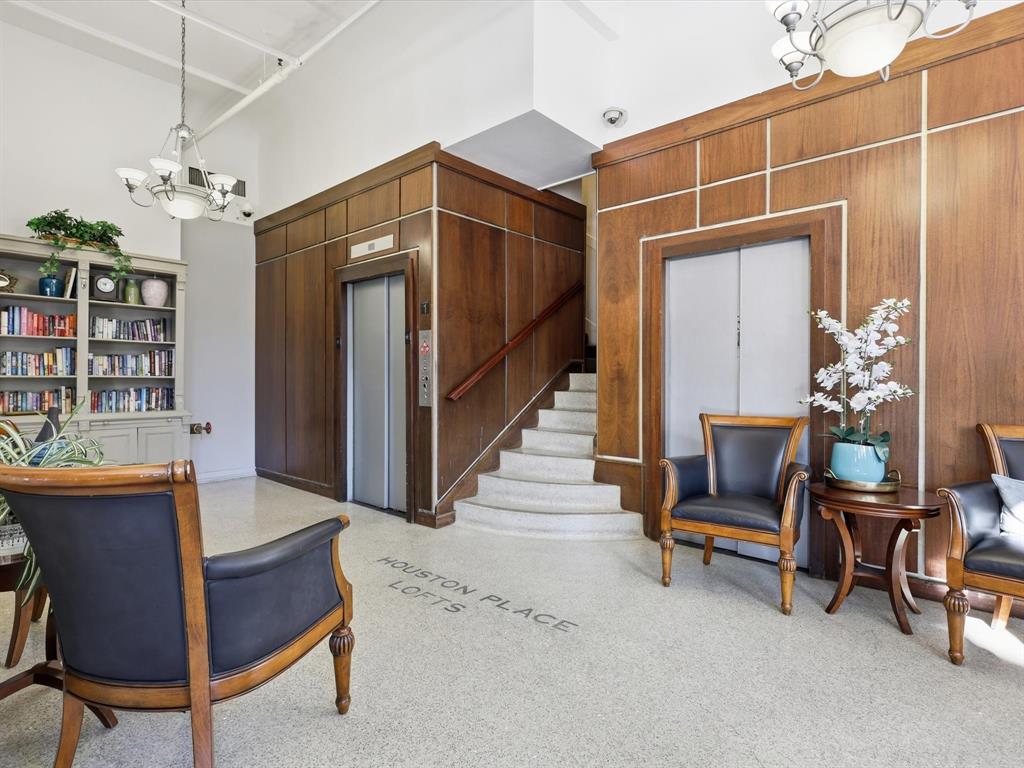 Houston Place Lofts Condo - Residential Lease