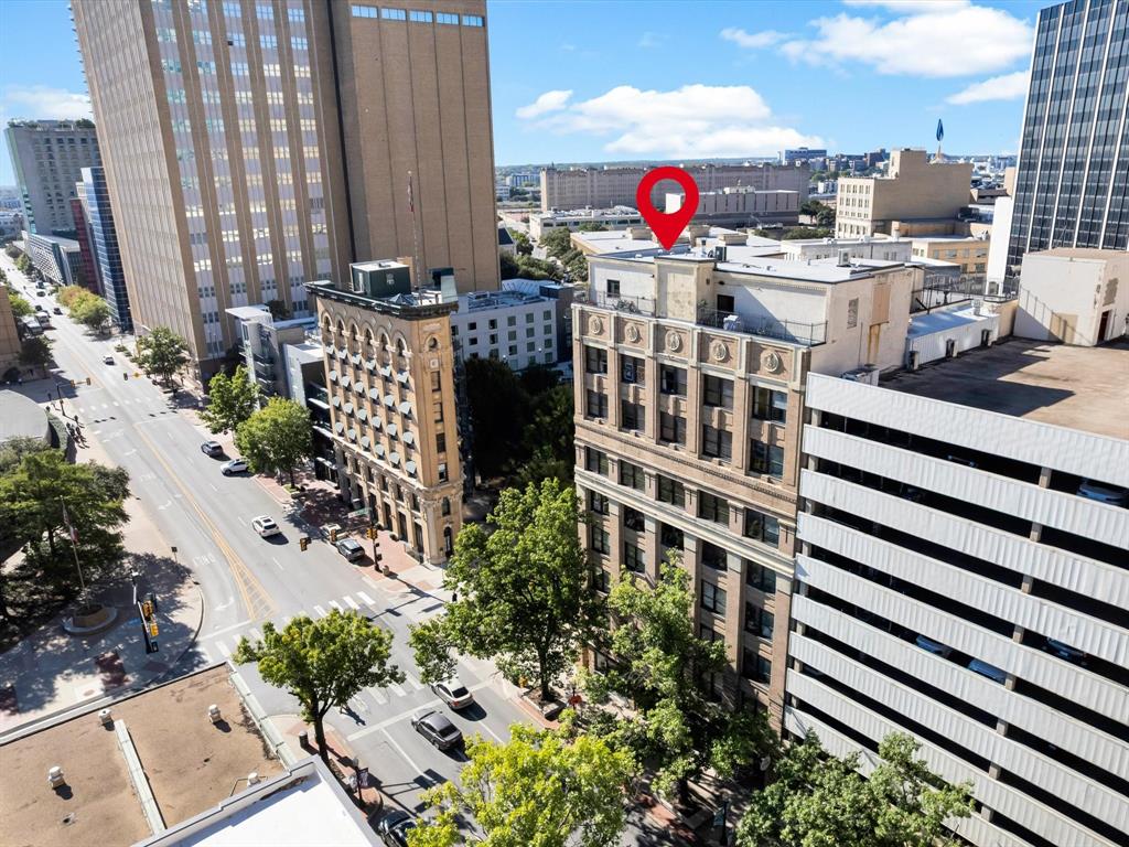 Houston Place Lofts Condo - Residential Lease