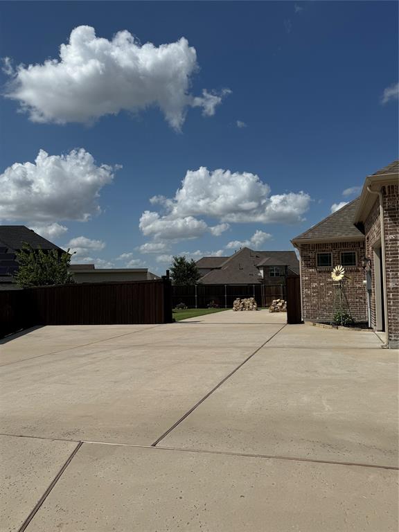 1611 Saint Claire Court