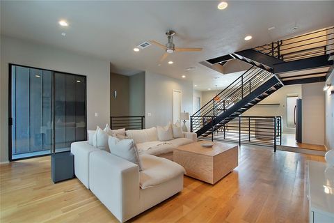 1909 Hope Way Dallas TX 75206