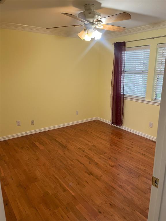 Bent Trail Twnhms - Residential