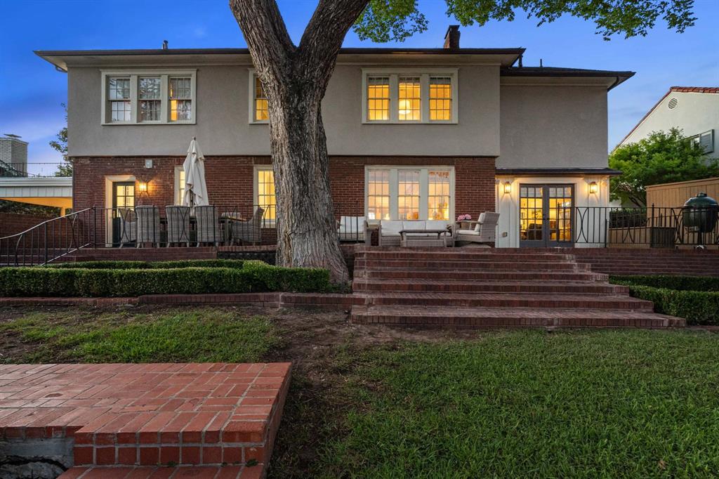 Chamberlain Arlington Heights 1st - Residential