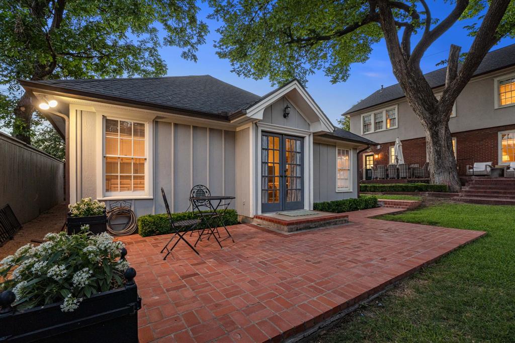 Chamberlain Arlington Heights 1st - Residential