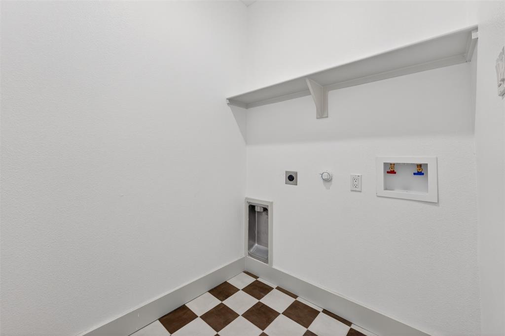 Willi Walter #4 Add - Residential