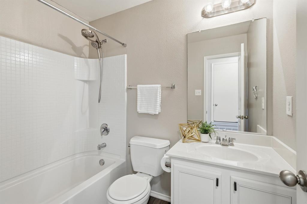 Presidio Village - Residential