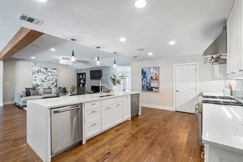 Tiny photo for 5948 Melshire Drive, Dallas, TX 75230 (MLS # 21187812)