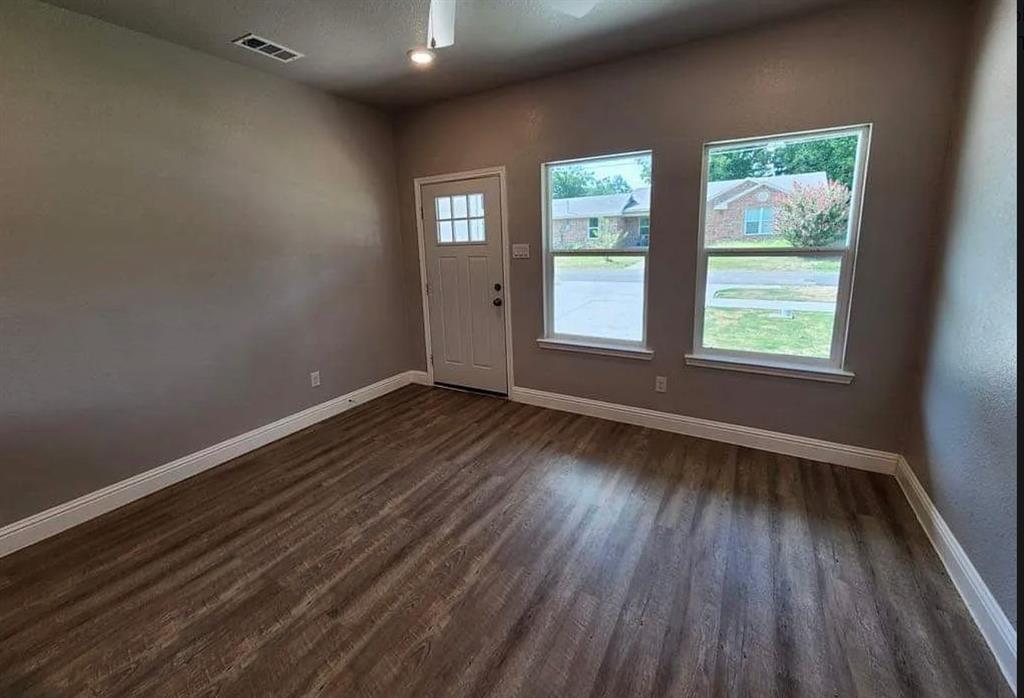 3118 Hemphill Street