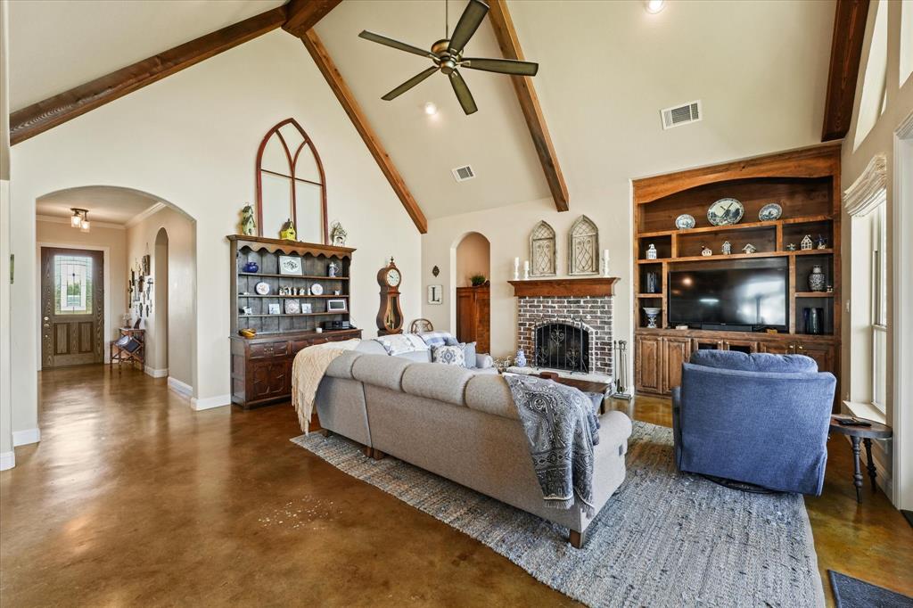 5541 County Road 1130