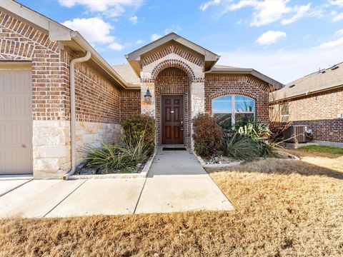 Photo of 14437 Mainstay Way, Fort Worth, TX 76052 (MLS # 21293132)