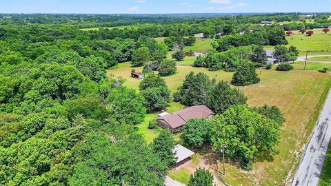 Property photo of 637 Snap Road, Sherman, TX 75090
