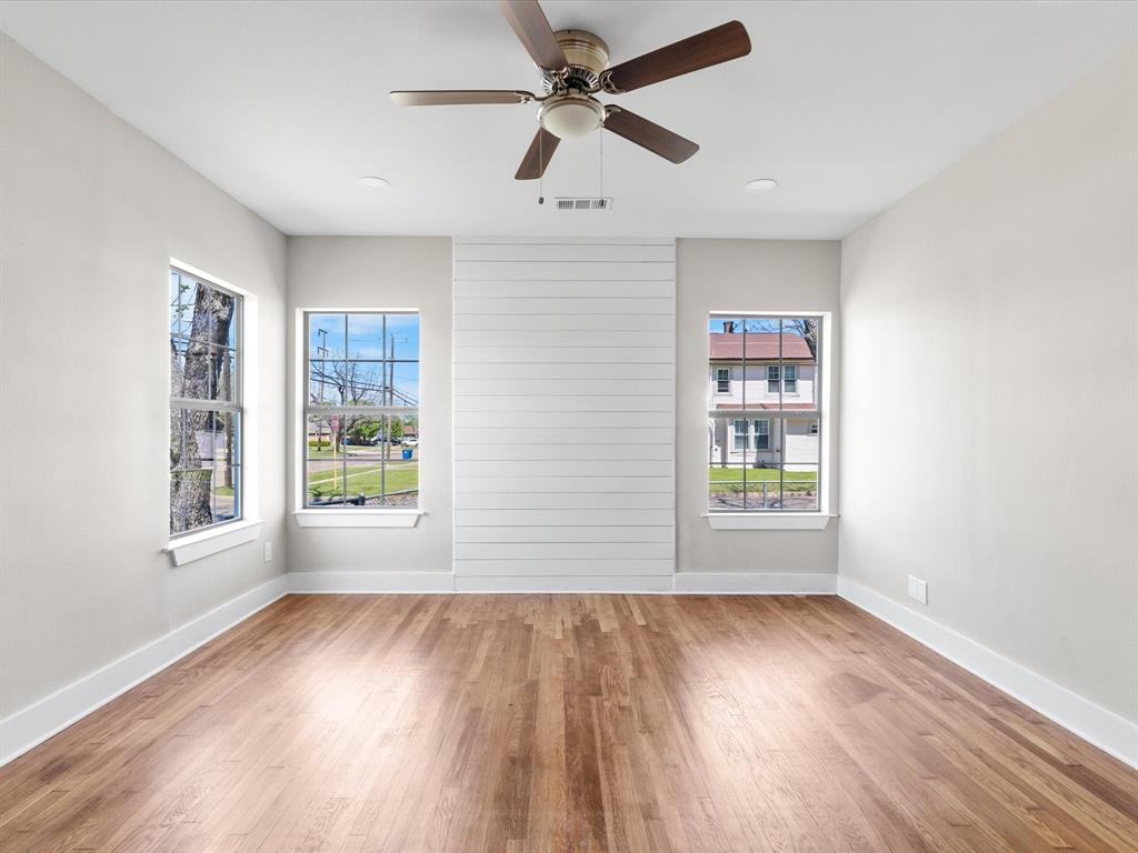 Hogan Ennis - Residential