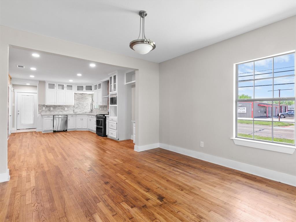 Hogan Ennis - Residential