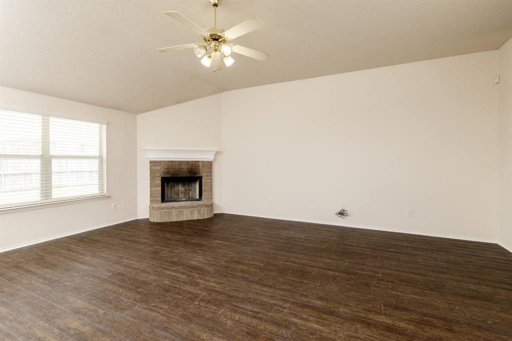 405 McMurtry Drive