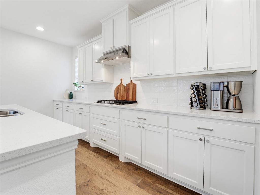 Castle Hills Ph 10 Lewisvil - Residential