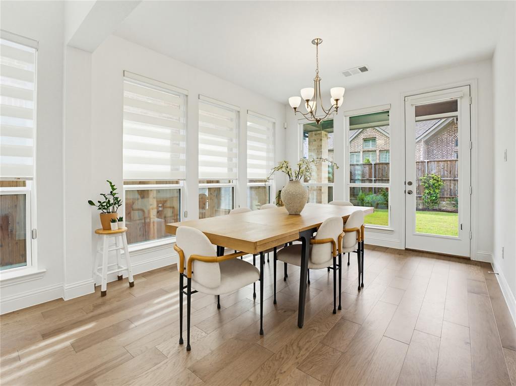 Castle Hills Ph 10 Lewisvil - Residential