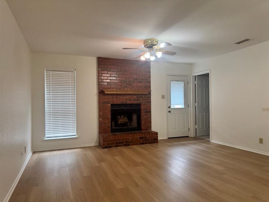 2812 Howard Court