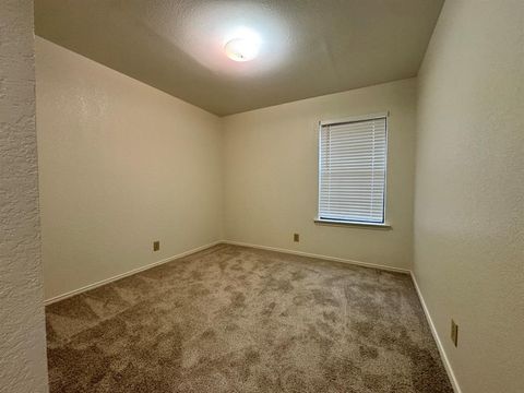 Tiny photo for 2812 Howard Court, Denton, TX 76209 (MLS # 21341338)