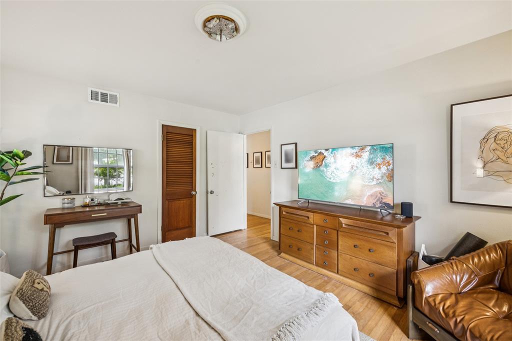 Ridgewood Park Rev - Residential