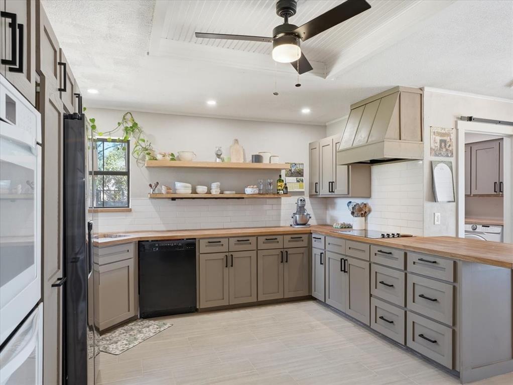 Tecumseh Park Estates #1 - Residential