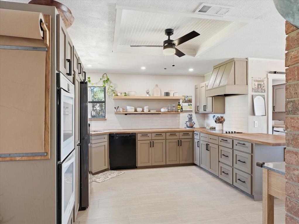 Tecumseh Park Estates #1 - Residential