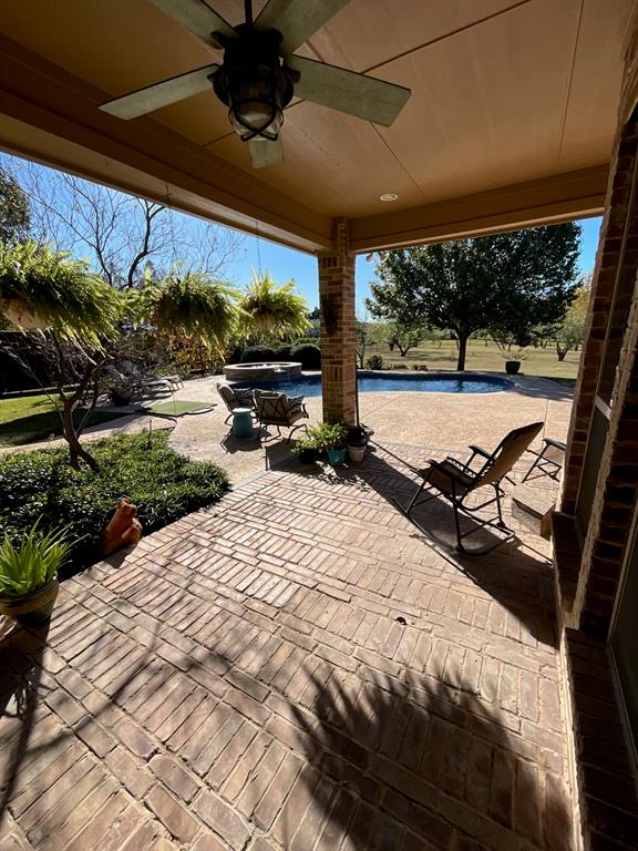 1016 Lighthouse Court