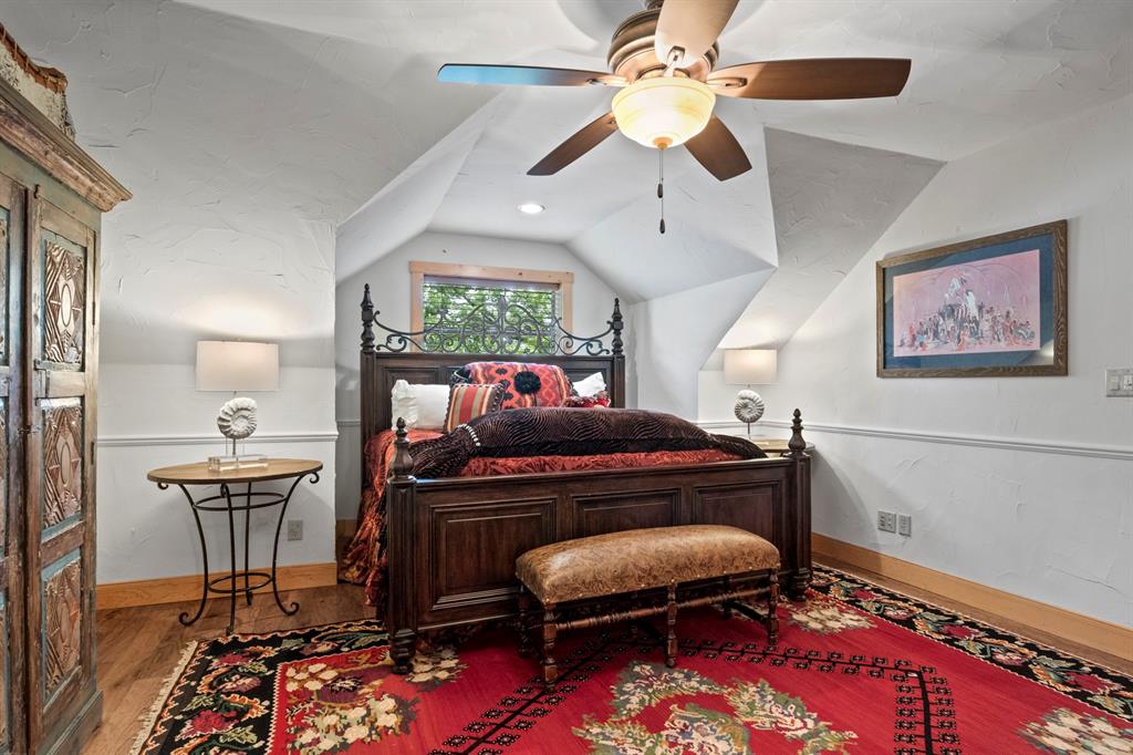 Lands End - Residential