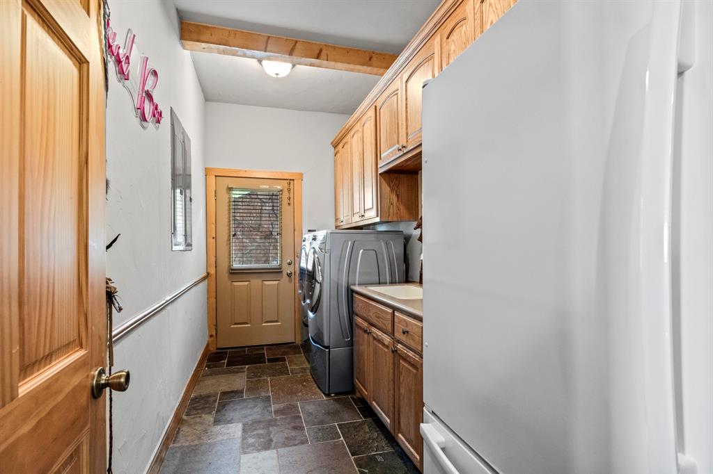 Lands End - Residential