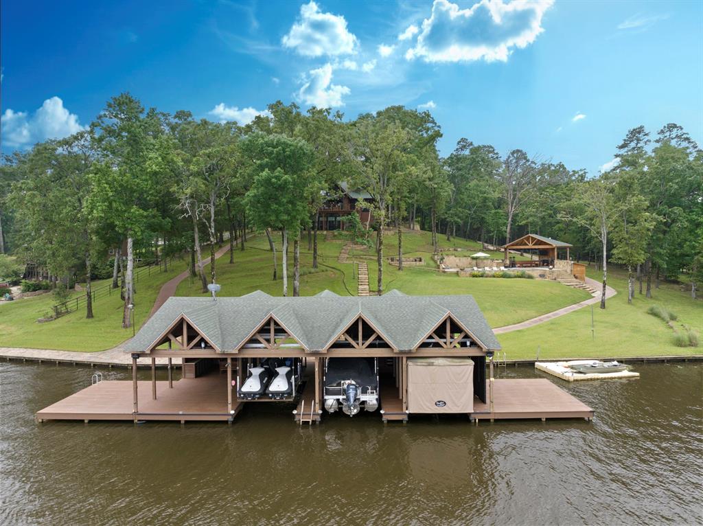 Lands End - Residential