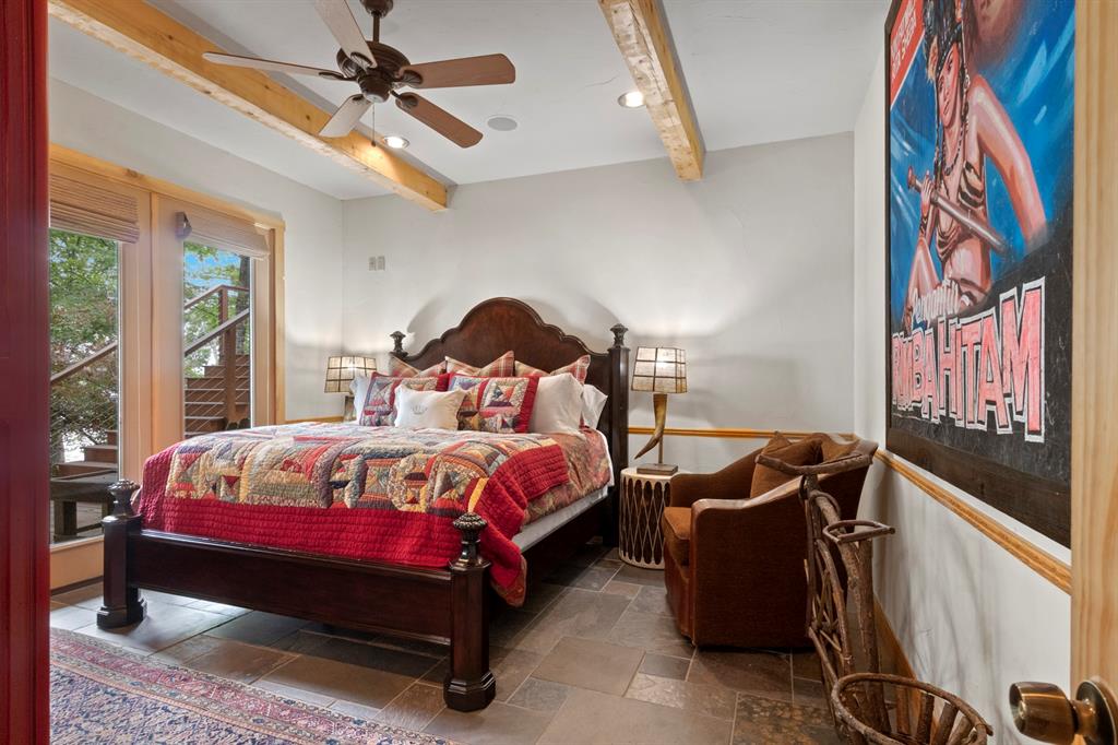 Lands End - Residential