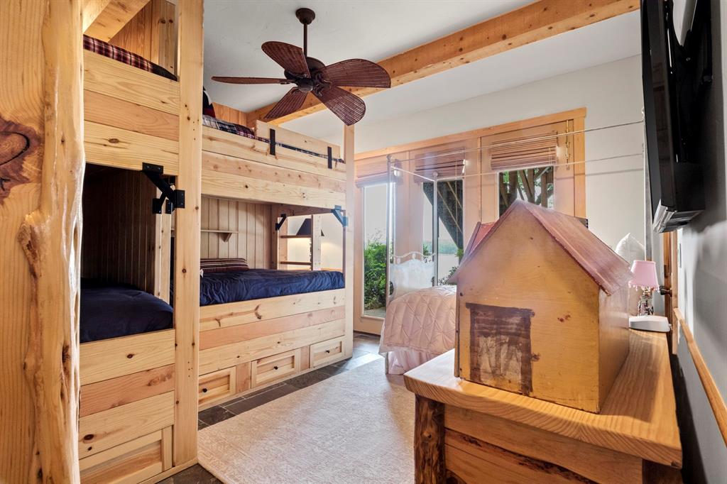 Lands End - Residential