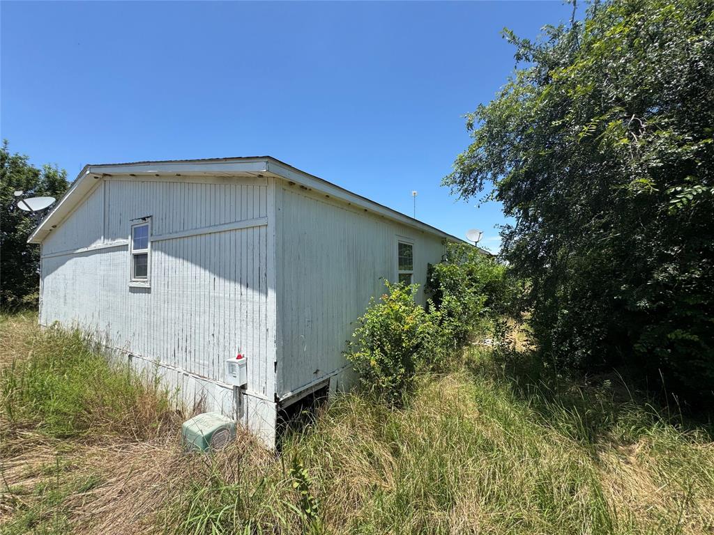 1093 Sabine Creek Road