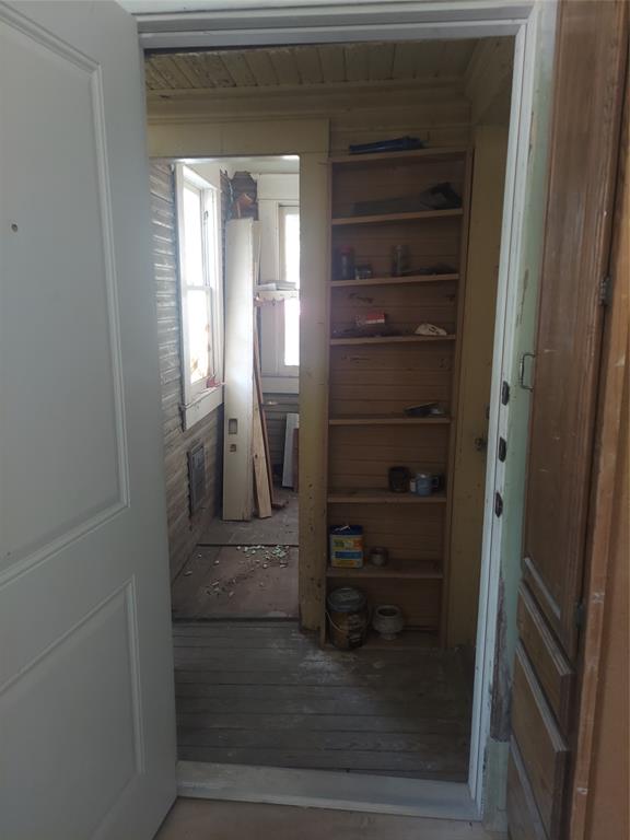 Winnetka Heights - Residential