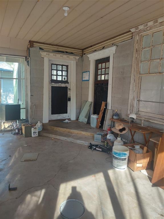 Winnetka Heights - Residential