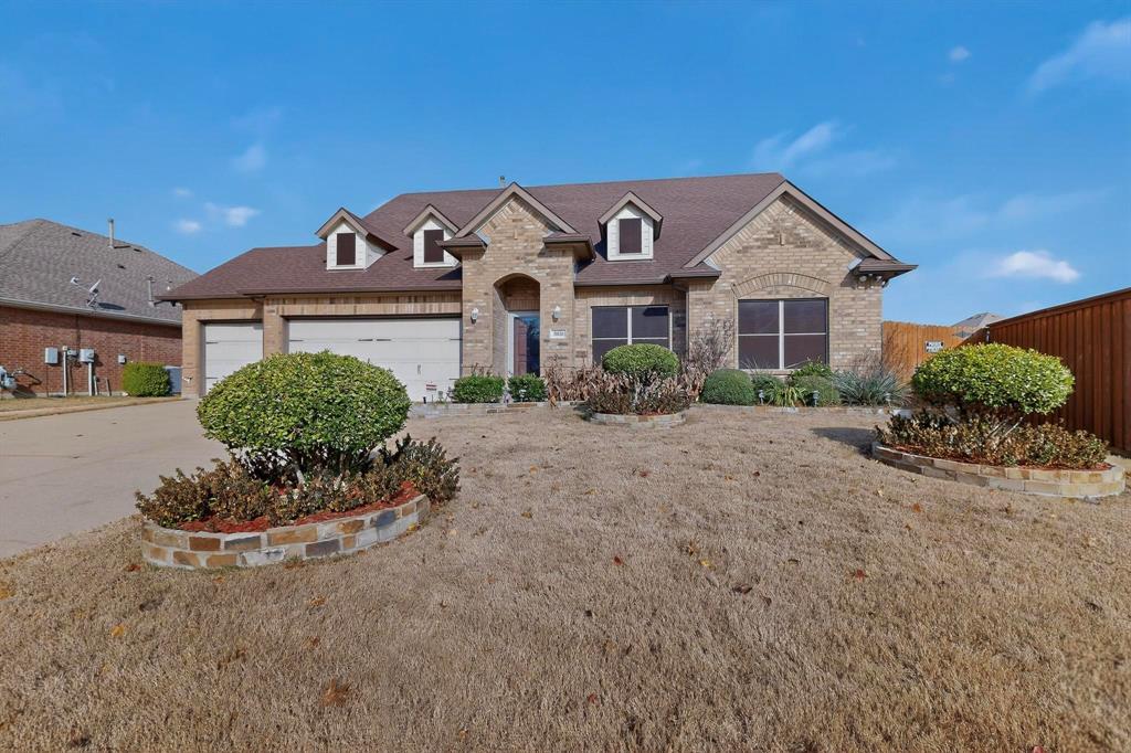 3020 Glenoaks Drive