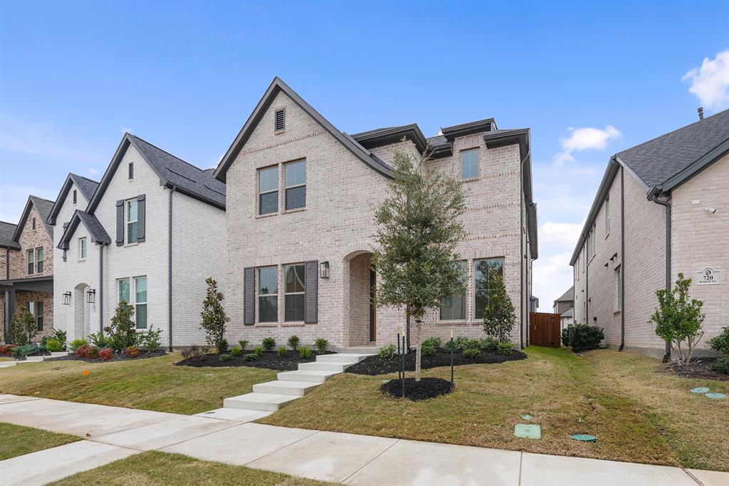 716 Kendall Lane