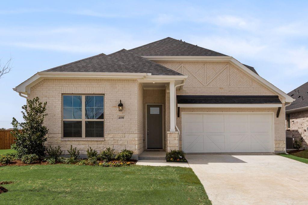 4100 Blackbird Avenue