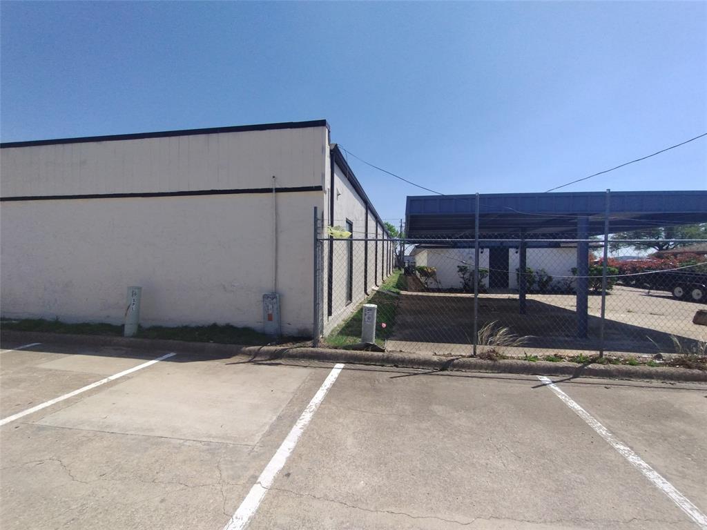 619 Mercury Avenue 108