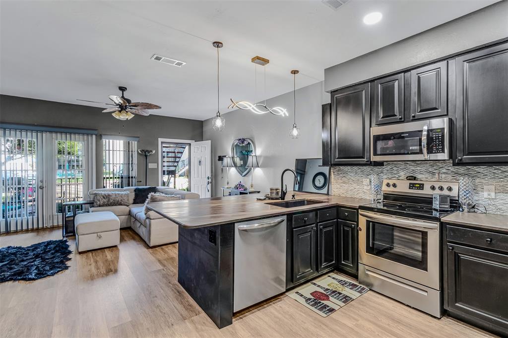 Anchorage Condominiums Bldg B - Residential