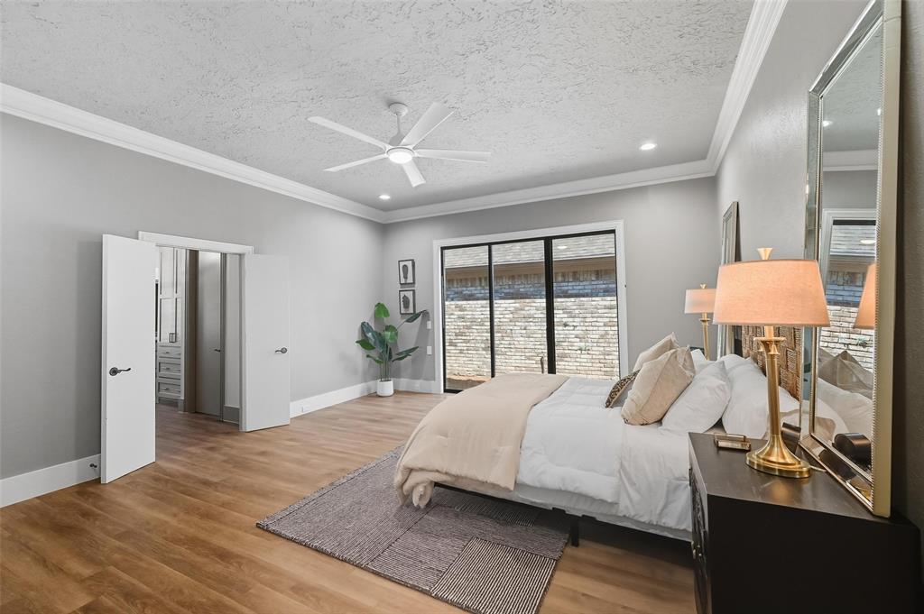 Twelve Thousand 05 Hundred Pres - Residential