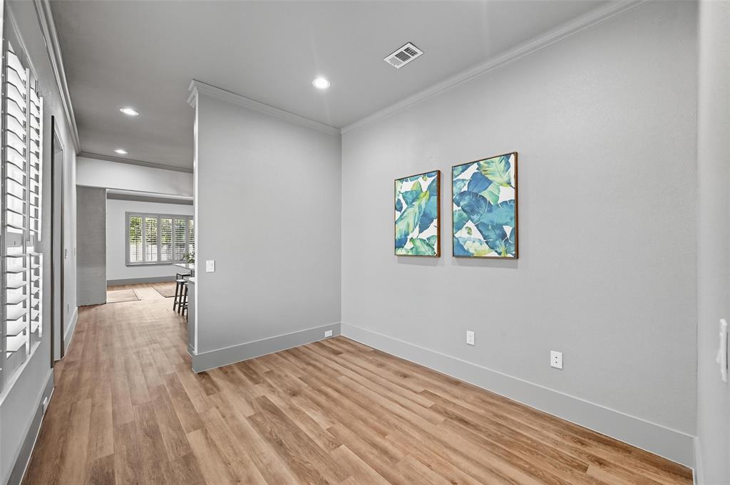 Twelve Thousand 05 Hundred Pres - Residential